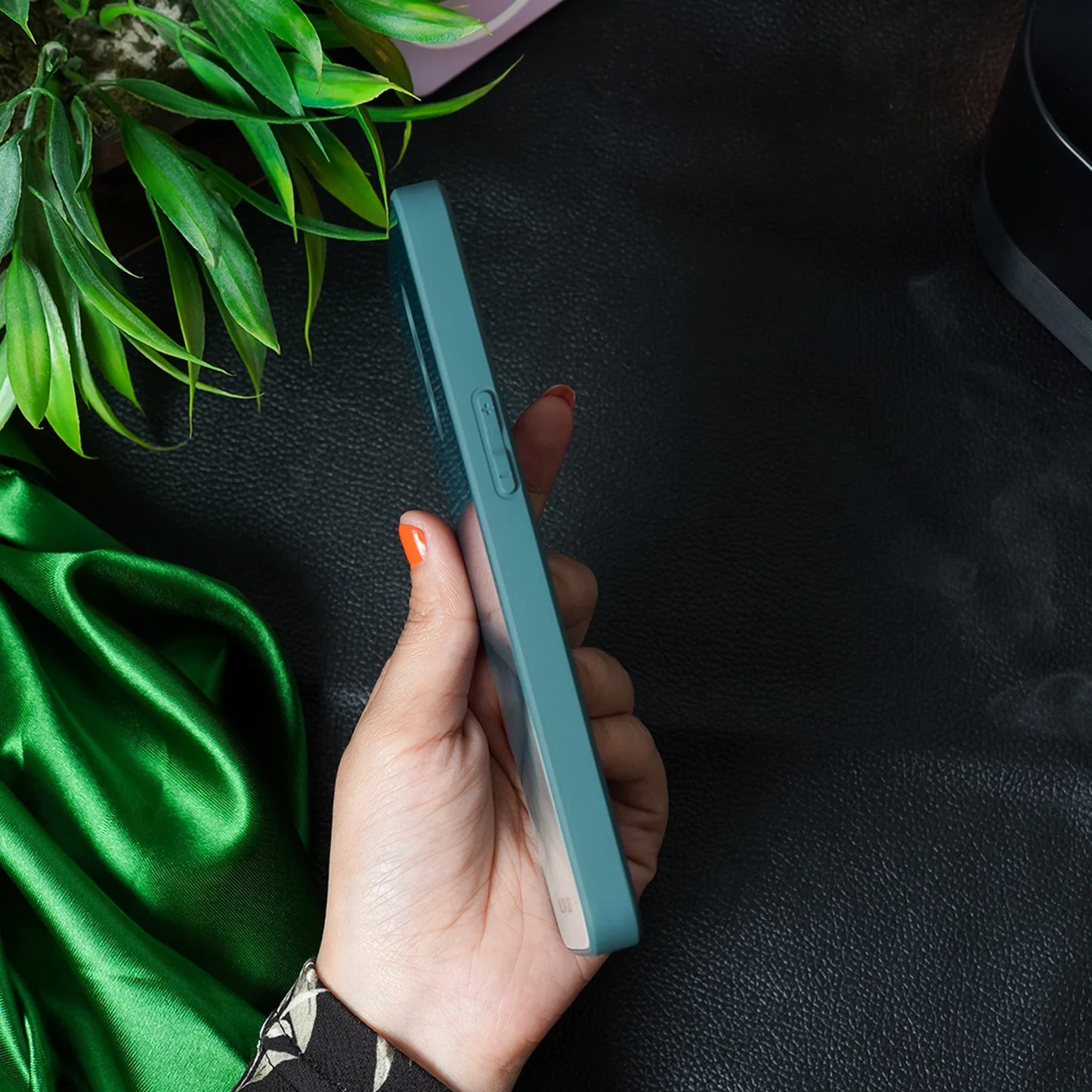 OnePlus 6T/ 7 Pro Smokey Pattern Glass Case